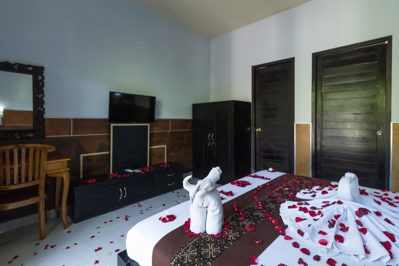 Отель The Yogasari Seminyak Экстерьер фото