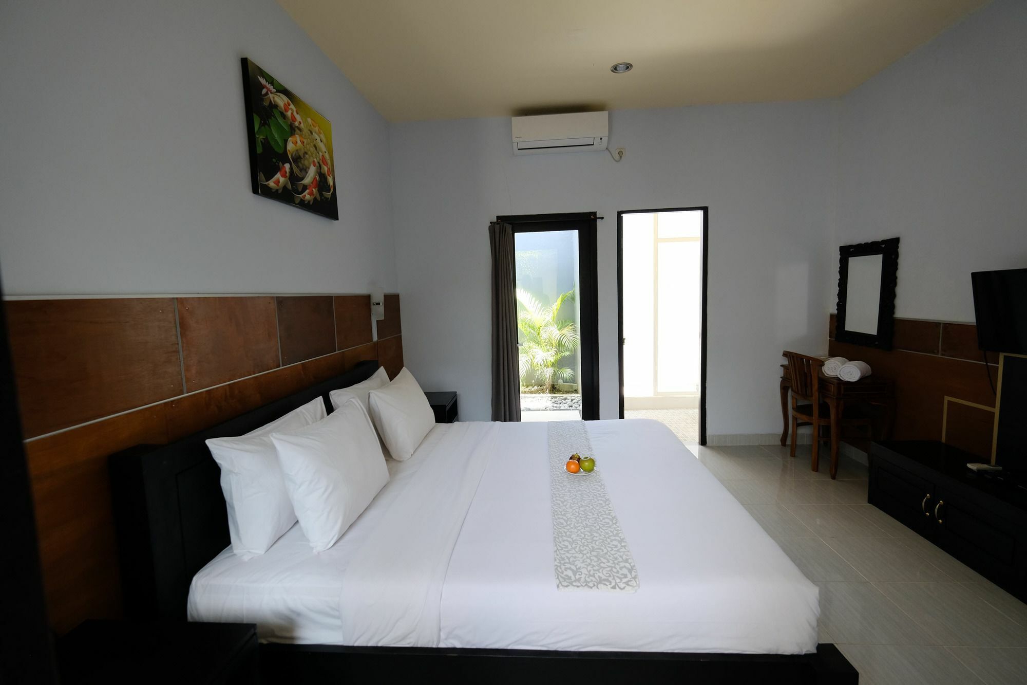 Отель The Yogasari Seminyak Экстерьер фото